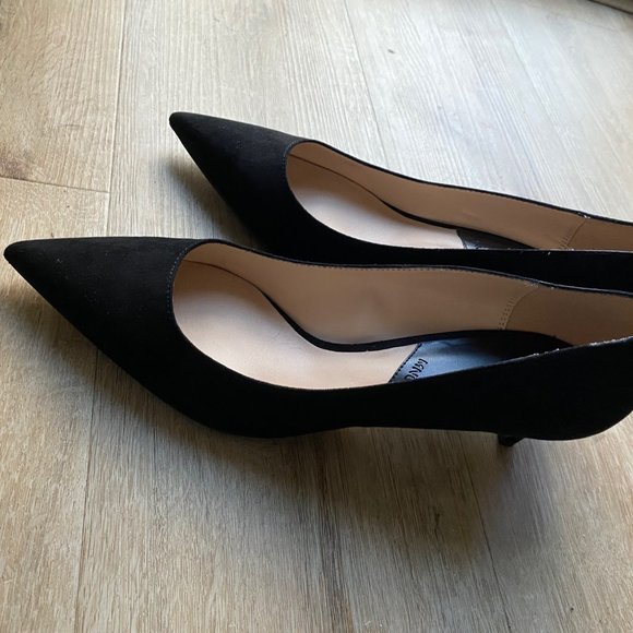 Mango Black Suede Kitten Heel 10 NIB - Picture 2 of 8